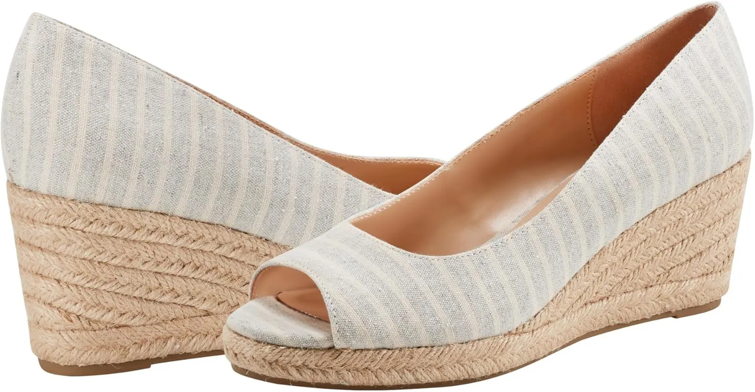 Bandolino Women's Nuri Wedge Sandal