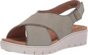 Clarks Women's Un Karely Sun Flip Flop