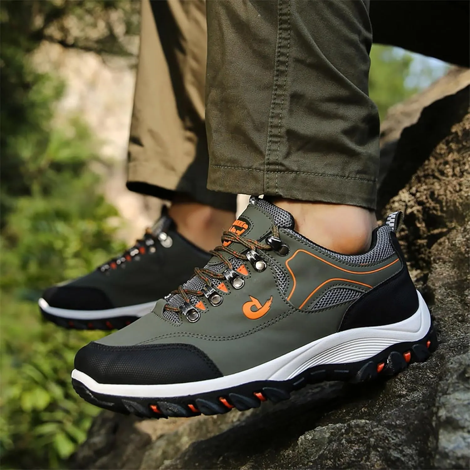 Hiking Shoes for Men Lightweight Non-Slip Running Boots Outdoor Trekking Sneakers Work Shoes Camping Climbing