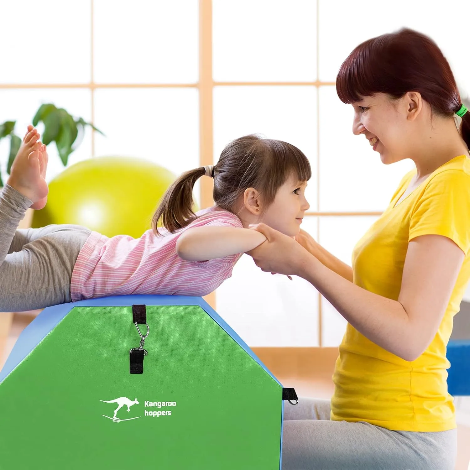 Kangaroo Hoppers Gymnastics Octagon Tumble Mat 24"x26" / 19"x23" with Carrying Handles, Somersault Backbend Tumbling Trainer for Home Gym Exercise
