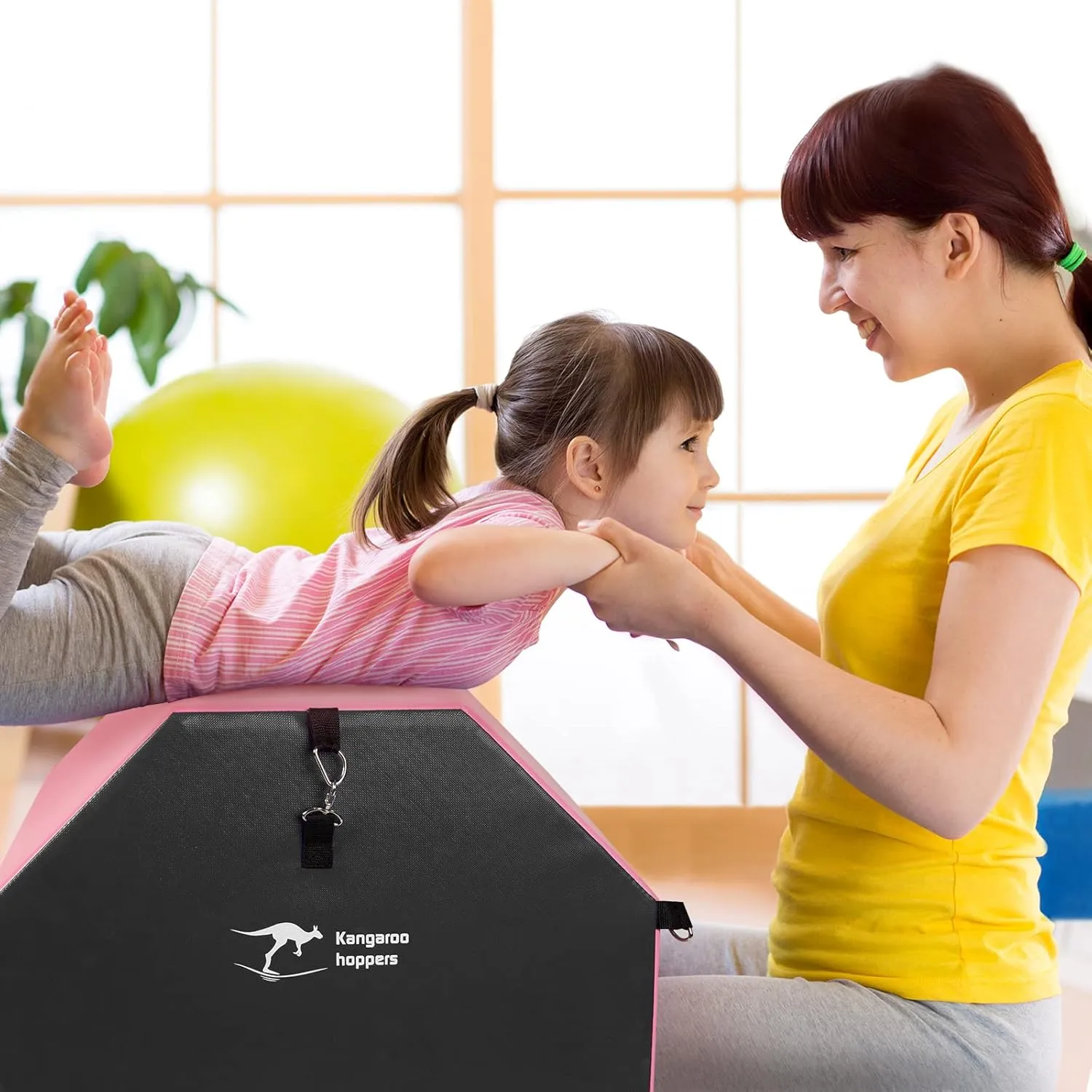 Kangaroo Hoppers Gymnastics Octagon Tumble Mat 24"x26" / 19"x23" with Carrying Handles, Somersault Backbend Tumbling Trainer for Home Gym Exercise