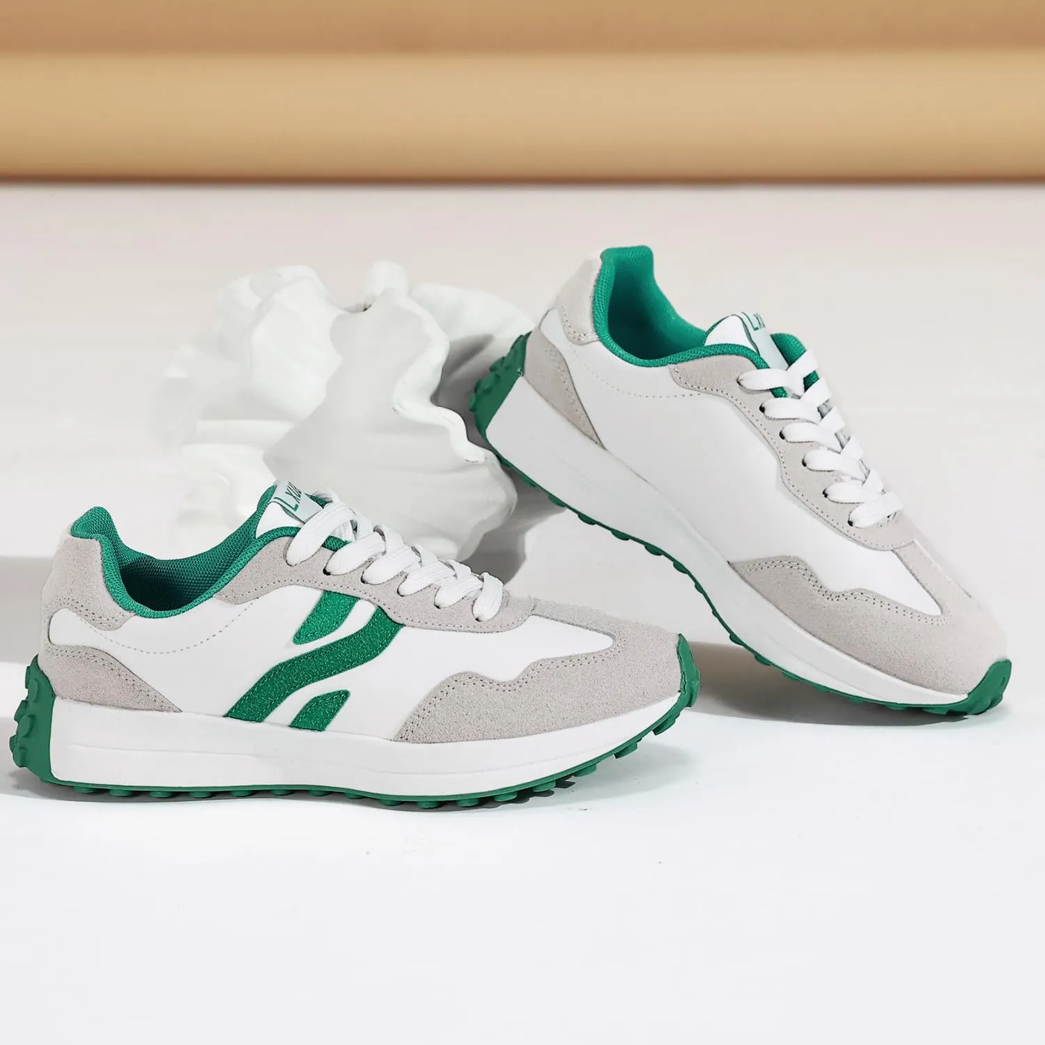 Ladies Retro Thick-Soled Casual Lightweight Sports Shoes - Classic Lace-up Anti-Slip Breathable Tennis Running Shoes