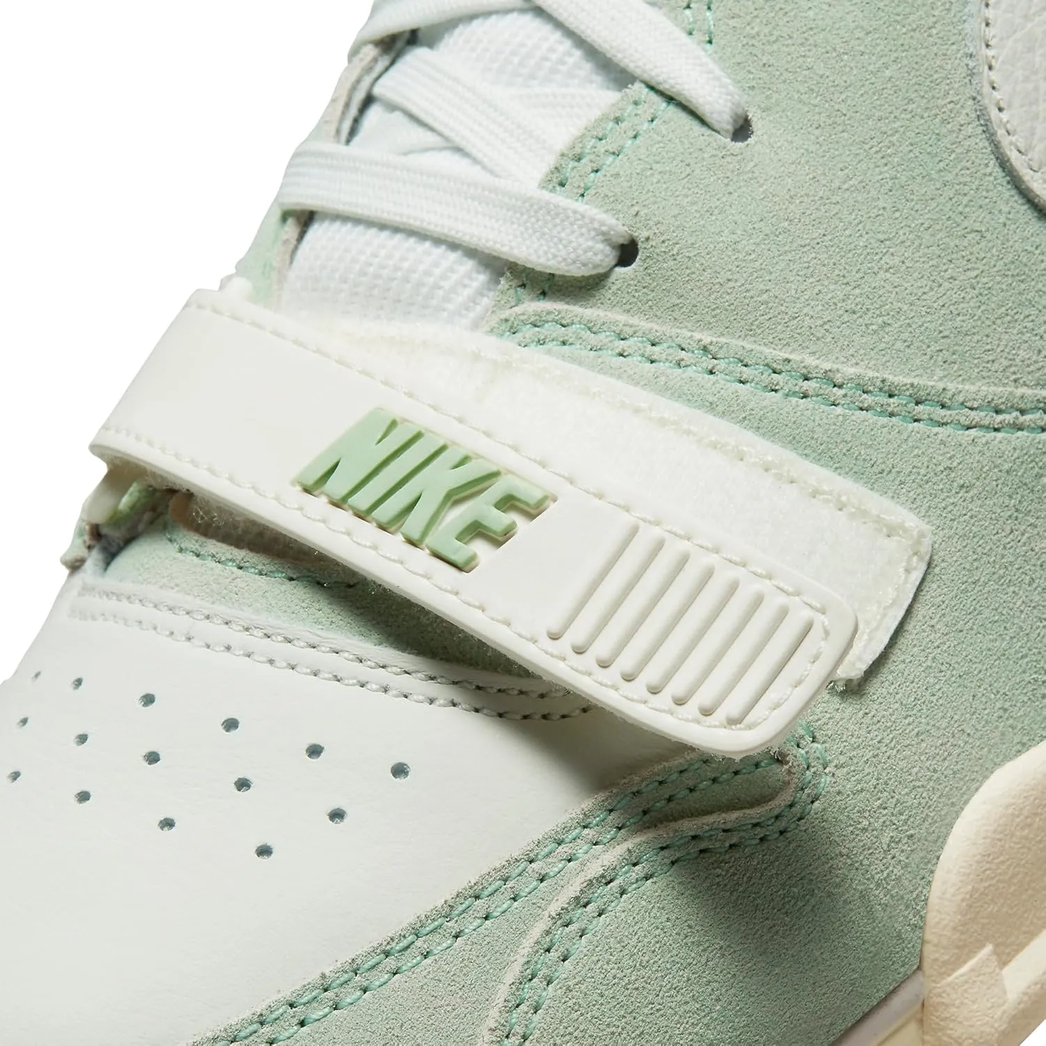 Nike Mens Air Trainer 1 Basketball Shoes