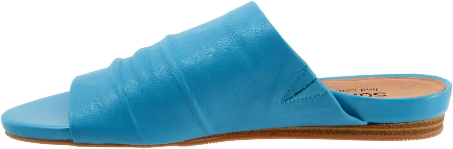 SoftWalk Women's Camano Sandal
