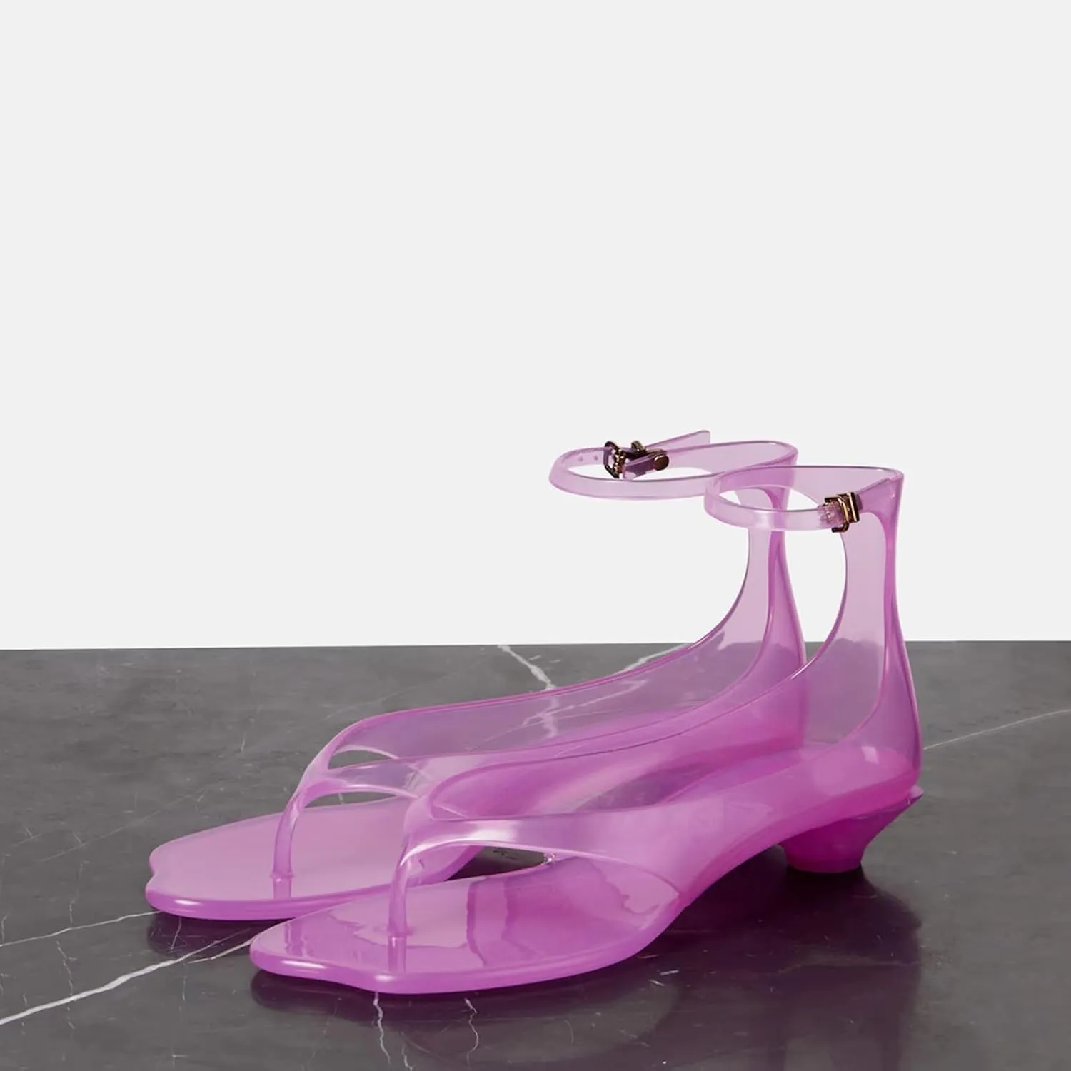 Women’s Flip Flop Kitten Heels – Jelly Thong Heeled Sandals with Clear Strap, Transparent Low Heel Mules, Stylish Thong Kitten Heels for Summer, Casual Dress Sandals